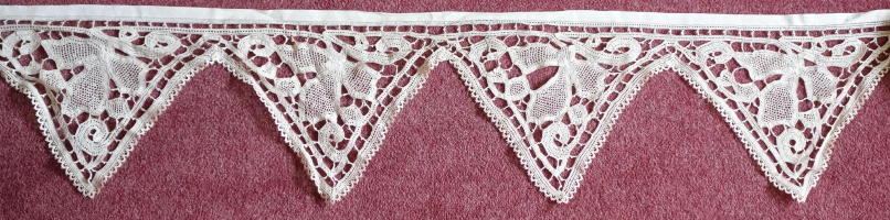Antique Brussels Lace Superfrontal